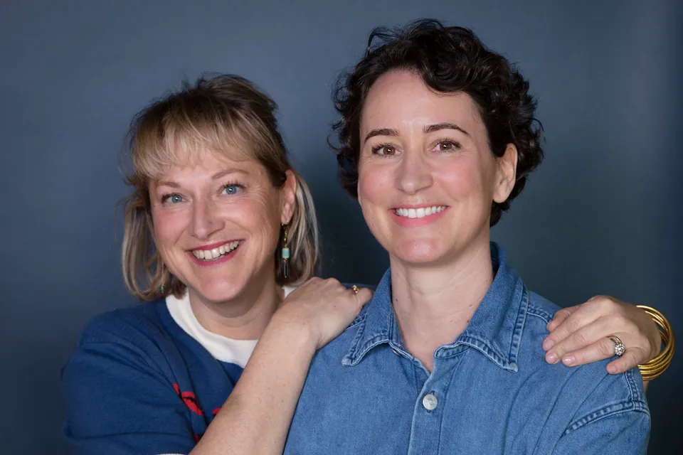 Julie Dachez et Mlle Caroline, autrice et illustratrice de la BD La Voie des Dieux